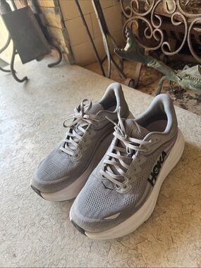 Hoka Bondi gray athletic shoes